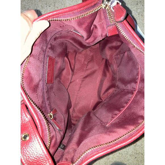 COACH 35775, LARGE RED PEBBLED LEATHER CROSSBODY BAG - Picture 15 of 16